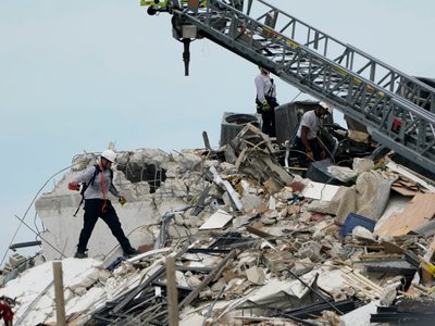 Biden declara el estado de emergencia en Florida tras el derrumbe de un edificio en Miami