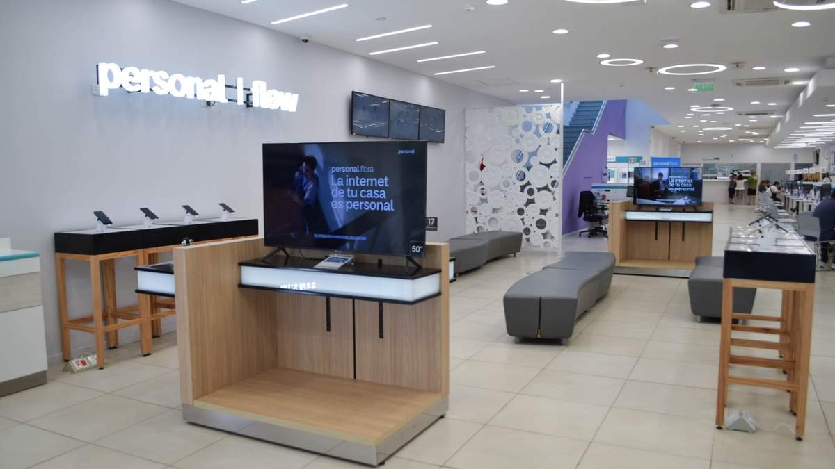 Tienda Comercial Convergente - Neuquén, Personal Flow