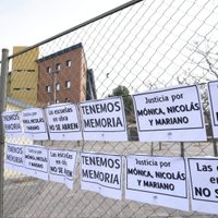 La Revuelta pidió justicia por Mónica Jara en las puertas del CPE
