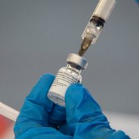 Moderna asegura que su vacuna contra el covid-19 es efectiva contra nuevas variantes