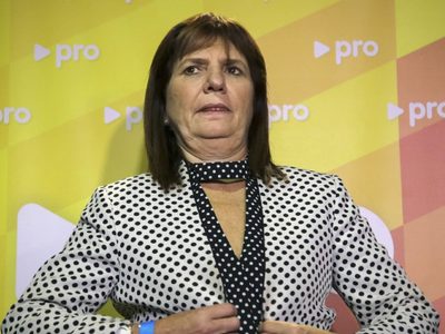 Sorpresiva revelación de Bullrich a dos días de la aplicación de la Sputnik V