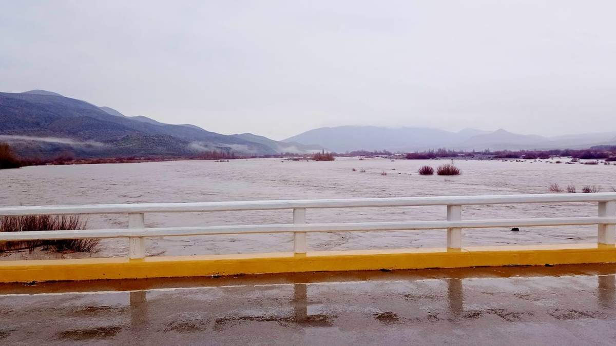 Crecida del río en Chos Malal por el temporal de lluvia. Fuente: (Radio Nacional)