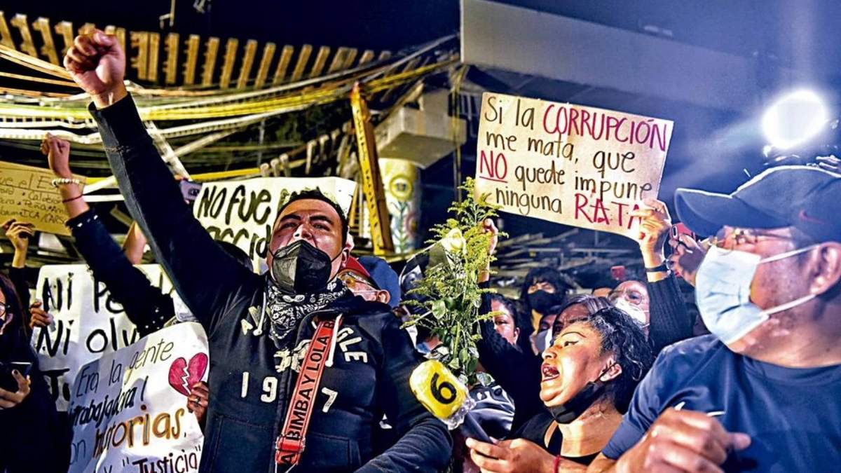 Protesta por el colapso de la Línea 12 del Metro