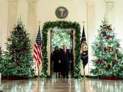 Trump insiste en que EU atacará por tierra a supuestos narcotraficantes: "Sabemos todo sobre ellos"