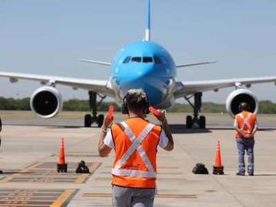 Argentina rozará los 38 millones de vacunas: partió el noveno vuelo del mes a China