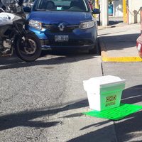 Intimidan a medios de Tamaulipas dejando hielera con una cabeza humana frente al diario Expreso