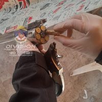 Detuvieron a dos personas en Centenario por un tiroteo y encontraron un arsenal en el lugar donde los encontraron