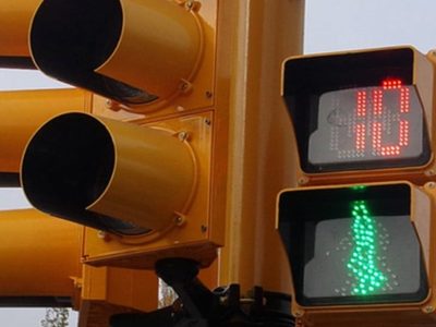Estudiantes de la EPET 12 de San Martín de los Andes propusieron instalar semáforos sonoros