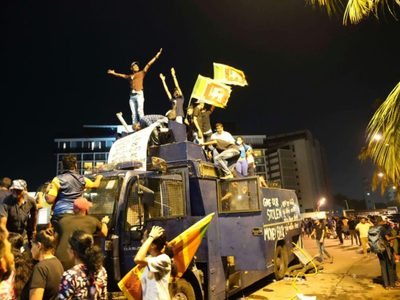 Por oleada de protestas, el presidente de Sri Lanka renunciará el miércoles
