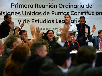 La reforma judicial sale adelante en comisiones y se dirige a su batalla final en el Senado