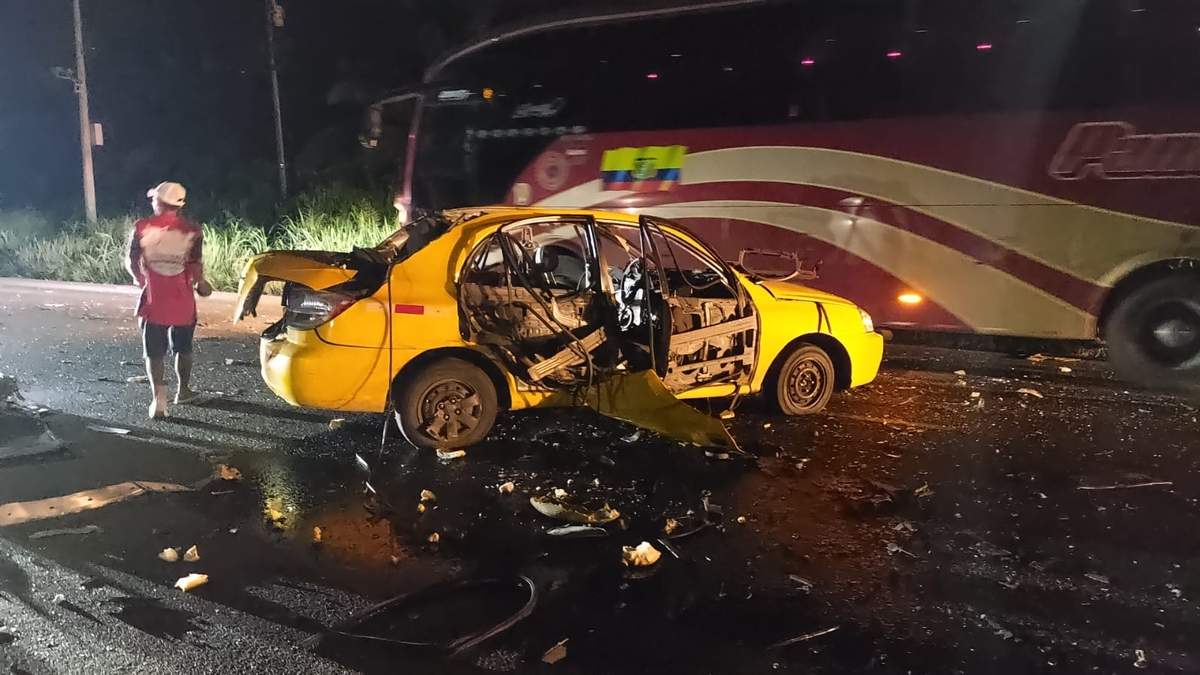 Carros quemados y violencia