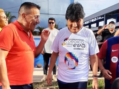 Ramón Rioseco viajó a Bolivia para participar del congreso en el que Evo Morales relanzó su nuevo espacio político