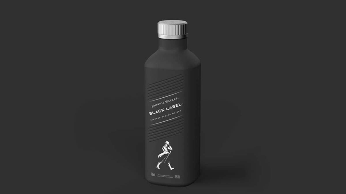 Botella descartable de whisky. Fuente: (Instagram)
