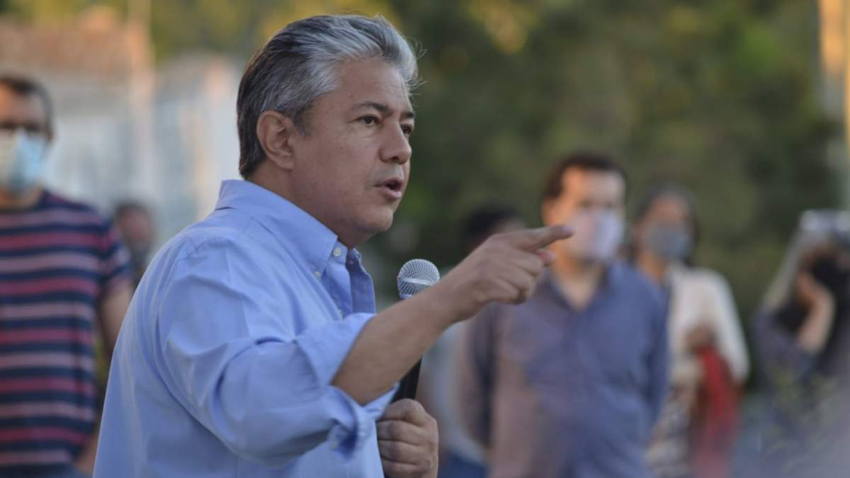El diputado Rolando Figueroa en un acto. Fuente: (Twitter)