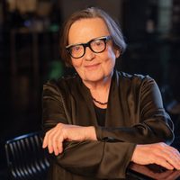 Cineasta polaca Agnieszka Holland recibe la medalla Cineteca Nacional