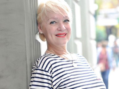 Sin cirugías y a sus 65 años, así luce hoy Judith Gabbani, ícono de los 80