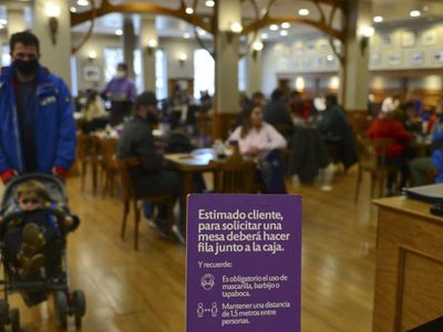 Río Negro extendió el horario de circulación y gastronomía