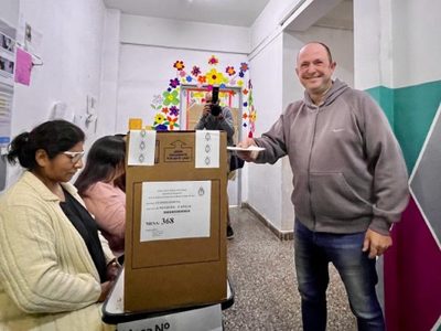 Pablo Todero sufragó en la Escuela 150: “El diálogo es por demás necesario”