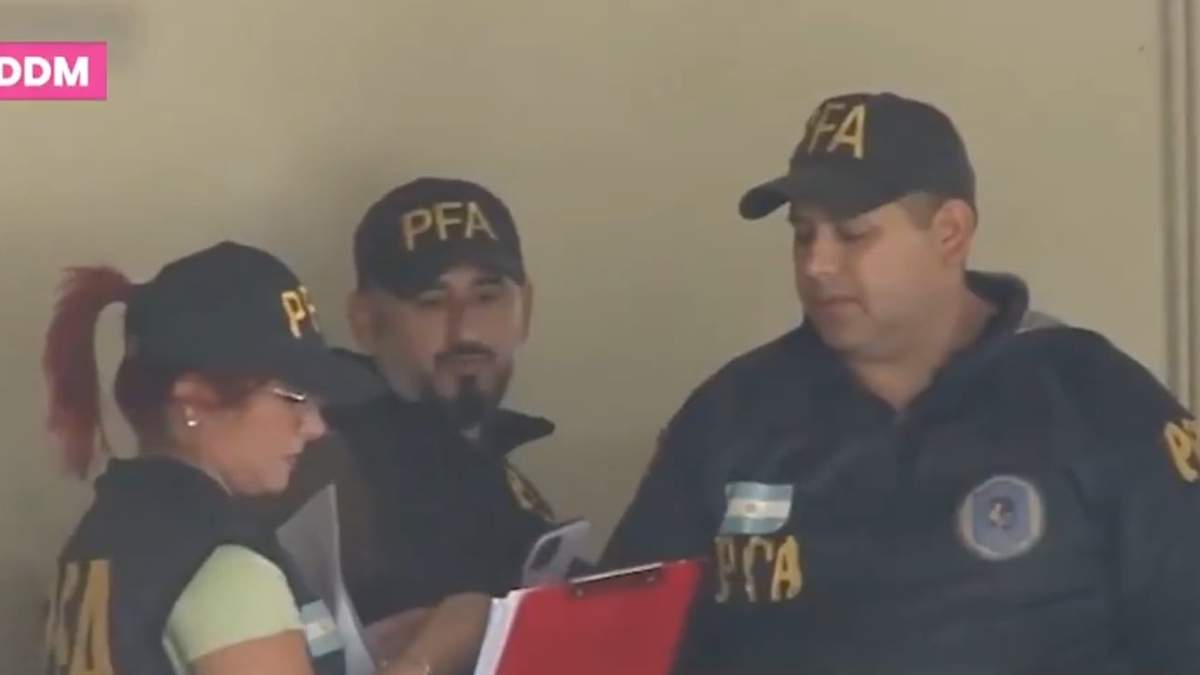 La Policía fue a la casa de Gran Hermano para notificar a una participante