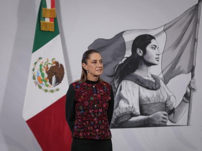 Sheinbaum respalda a Pedro Castillo tras destitución de Dina Boluarte en Perú