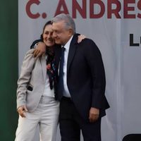 Sheinbaum promete a AMLO en su cumpleaños cuidar “su gran legado”