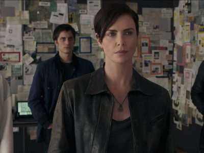 Charlize Theron impacta en el tráiler final de "La vieja guardia" para Netflix