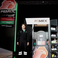 Checo Pérez demanda a Pemex por 2.8 millones de dólares