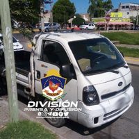 Marche preso: robó objetos de una camioneta, escapó a toda velocidad en bicicleta y lo detuvieron