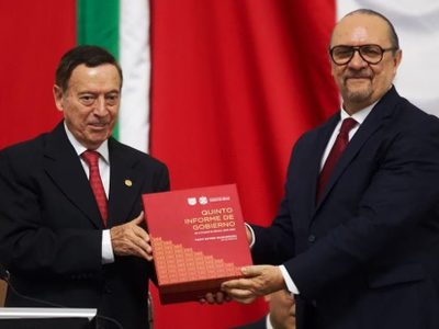 Entregan al Congreso capitalino el Quinto Informe de Gobierno de la CDMX