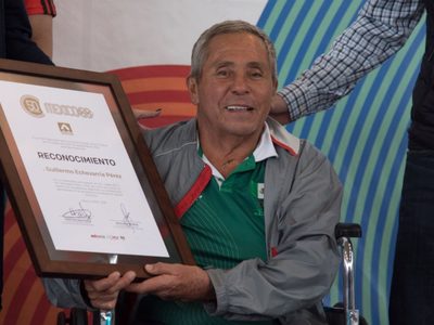 Falleció Guillermo Echevarría, el único nadador mexicano que marcó un récord mundial