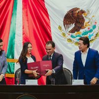 Entrega Arturo Herrera el proyecto de Paquete Económico para el 2020
