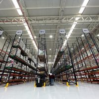 AMLO inaugura la Megafarmacia del Bienestar y reprocha a opositores por no celebrarlo
