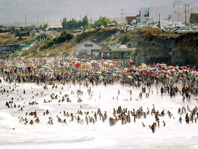 ¡Ocupación total en el balneario! El Carnaval atrajo a cientos de turistas a Las Grutas