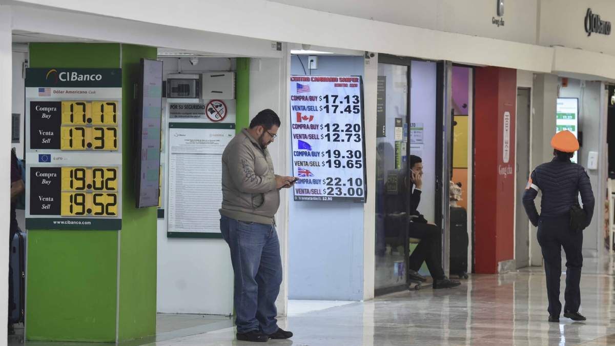 Casas de cambio en la Terminal 1 del Aeropuerto Internacional de la Ciudad de México