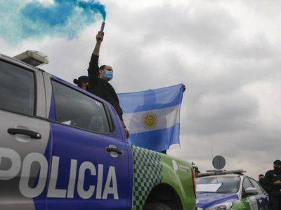 Rebelión policial: estas fueron las reformas que ofreció Kicillof a la bonaerense