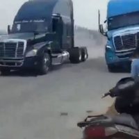 Denuncian presiones para otorgar perdón a trailero que atropelló en arrancones y se dio a la fuga