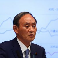 El primer ministro de Japón anunció que dimitirá al cargo antes de las elecciones