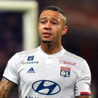 Barcelona: incertidumbre por el posible fichaje de Memphis Depay