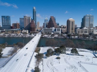 Una tormenta de nieve "sin precedentes" afecta a gran parte de Estados Unidos