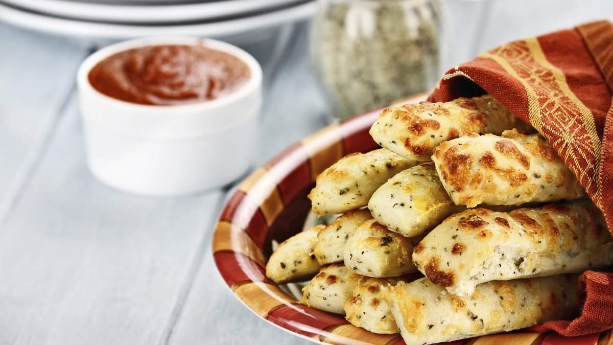Talitas de cebolla y tomate. Fuente: (Instagram)