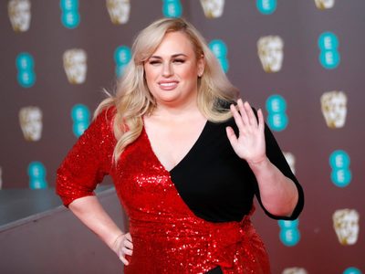 Rebel Wilson parece otra persona: perdió casi 70 kilos y así luce hoy en día