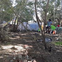 Vecinos de Valentina Sur se manifestaron frente a la Casa de Gobierno