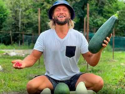Influencer vegano irá a prisión por dejar morir de hambre a su bebé