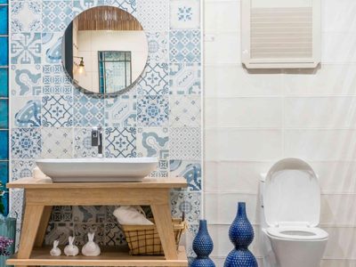 Por qué la Coca Cola es un excelente remedio para mantener el baño impecable