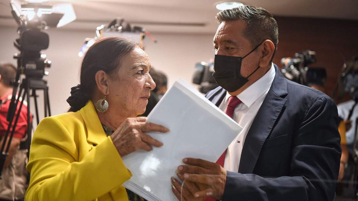 Senadores de Morena Félix Salgado Macedonio y Lucía Trasviña Waldenrath
