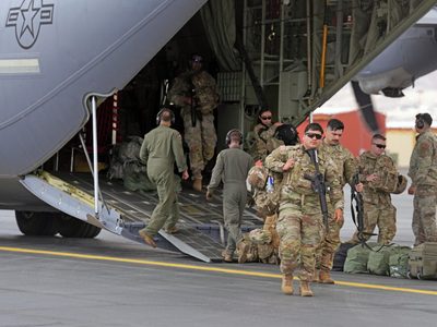 Gobernador de Texas despliega 400 soldados “especialmente entrenados” en la frontera con México
