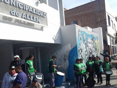 La ATE amenaza con tomar medidas de fuerza si no llega a un acuerdo con el Gobierno de Allen