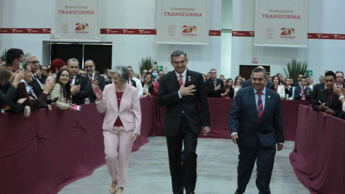 Rinde Américo su Segundo Informe de Gobierno