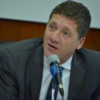 Le aceptarán la renuncia al funcionario que manejaba borracho