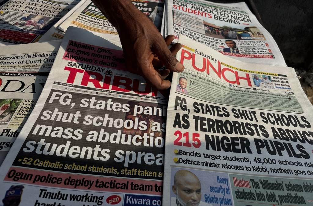 Liberan a cien estudiantes secuestrados en Nigeria, pero aún hay más detenidos